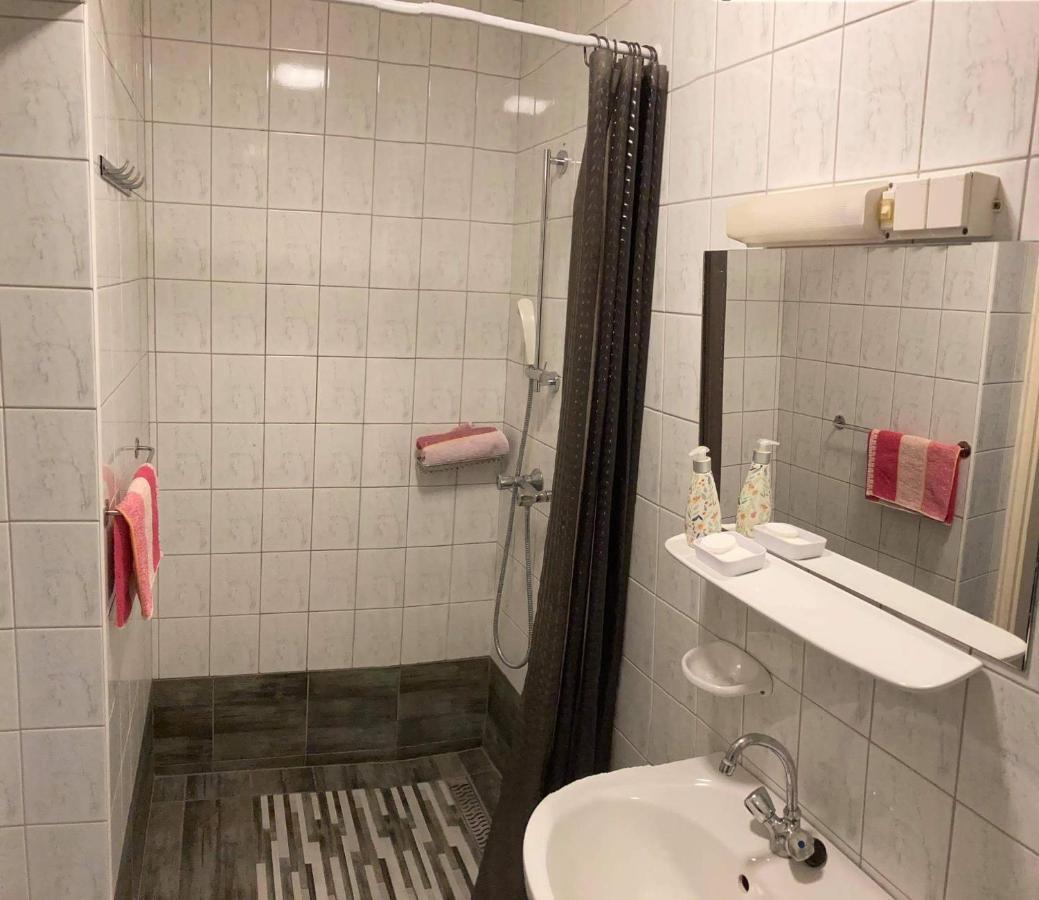 Berg Toboz Panzió Hotel Pécs Kültér fotó