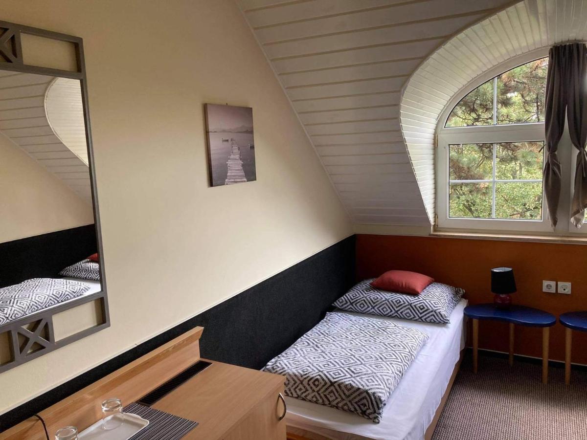 Berg Toboz Panzió Hotel Pécs Kültér fotó