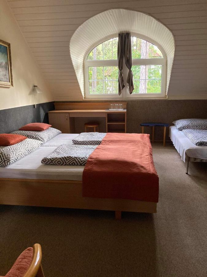 Berg Toboz Panzió Hotel Pécs Kültér fotó