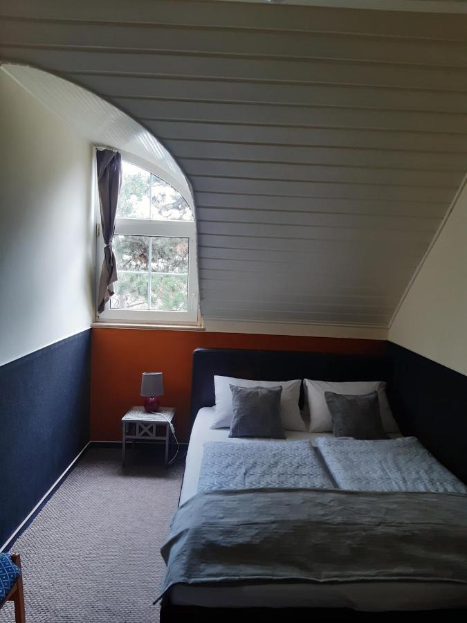 Berg Toboz Panzió Hotel Pécs Kültér fotó