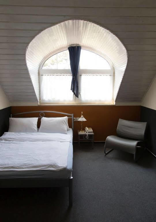 Berg Toboz Panzió Hotel Pécs Kültér fotó